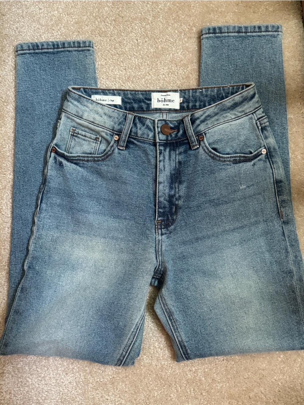 Böhme Chefe High Rise Mom Jeans Size 23 NWT